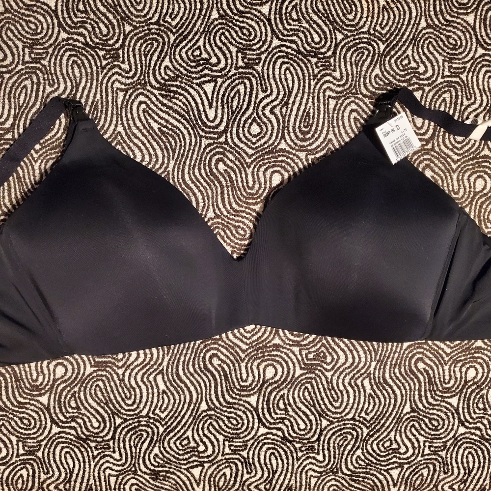 Motherhood Maternity PlusSize Wireless Nursing Bra